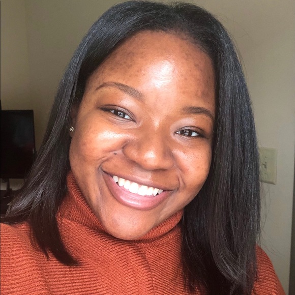 Meet Your Seller! ☺️ - Picture 2 of 4